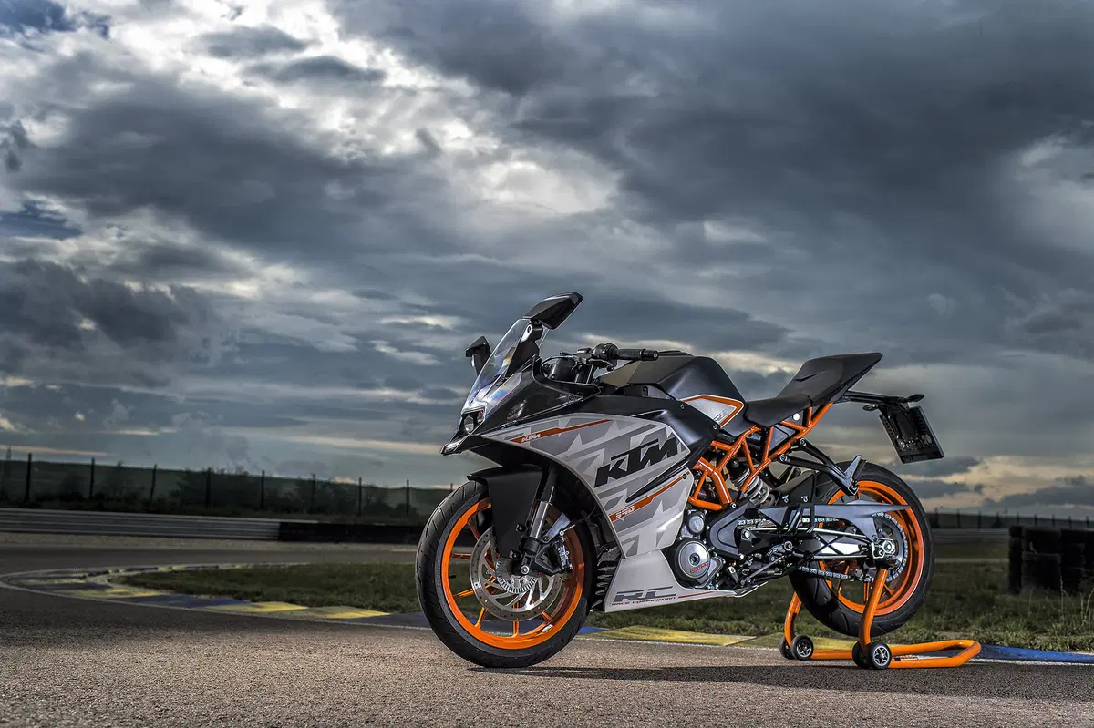 Ktm RC390 (33)