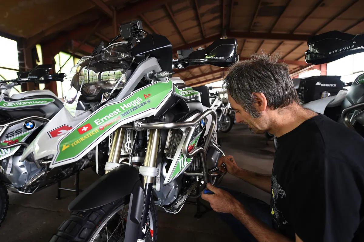  BMW R 1200 GS Adventure Trophy  (4)