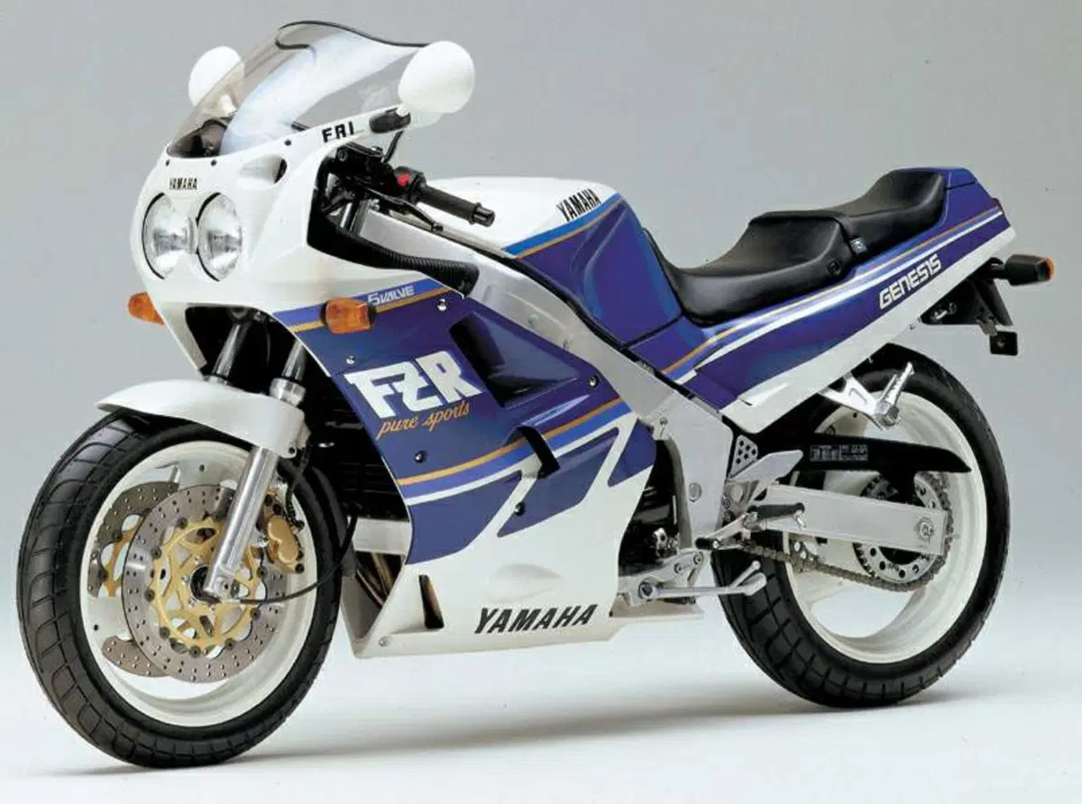 Yamaha FZR1000: la prima Genesis  (3)