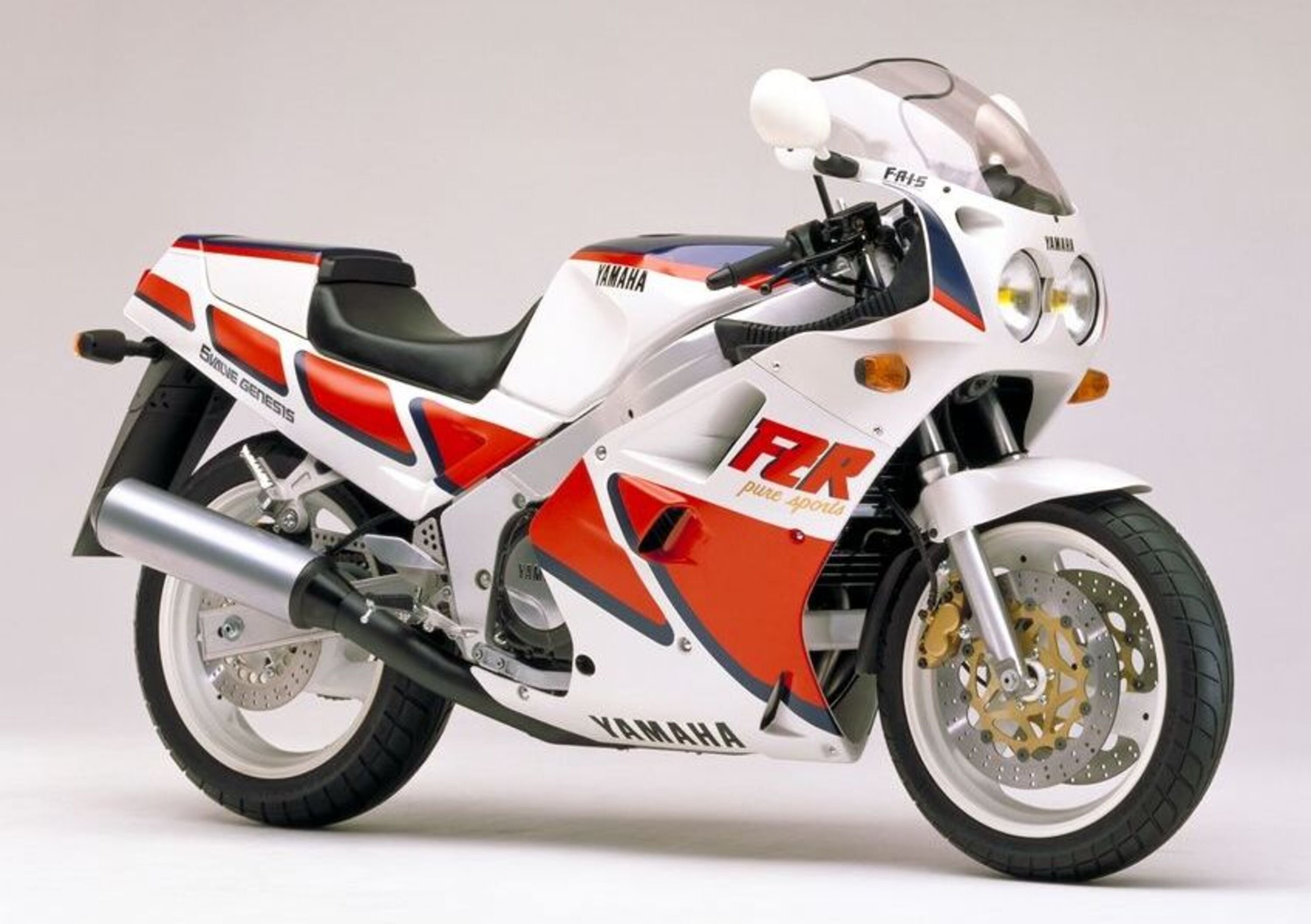 Yamaha FZR 1000. La Genesis della svolta