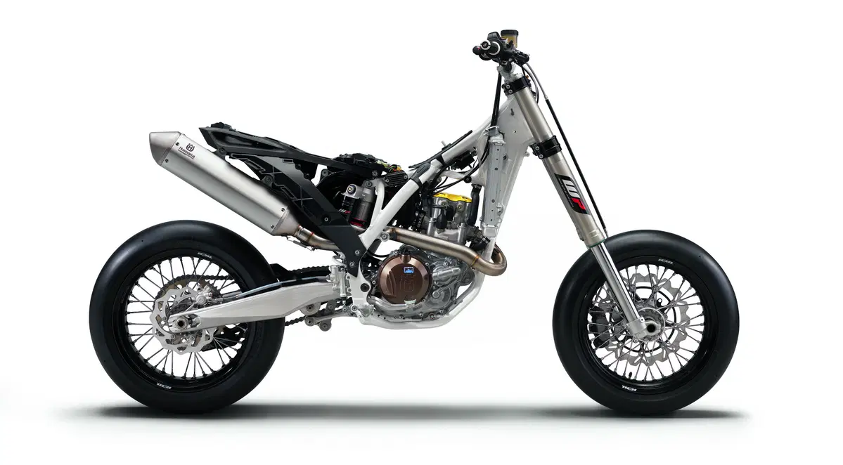 Nuova Husqvarna FS 450 (7)