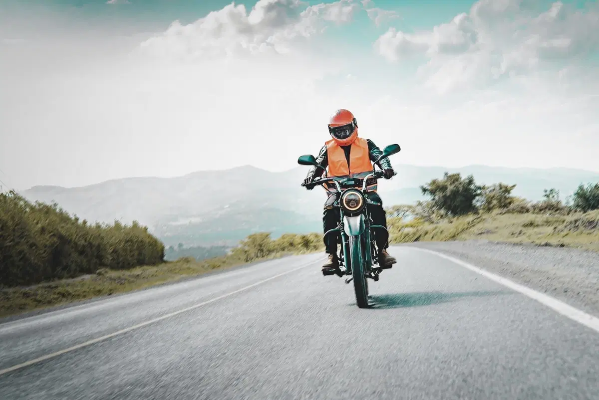 Africa, sempre pi&ugrave; moto elettriche. Ecco come il Kenya supera l'Italia