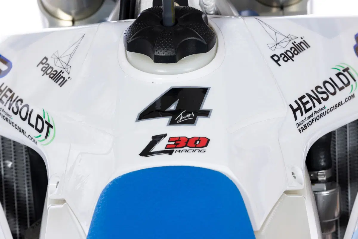 TM Racing sfoggia tre SMR 125 Replica del team ufficiale. Viva il 2 tempi (19)