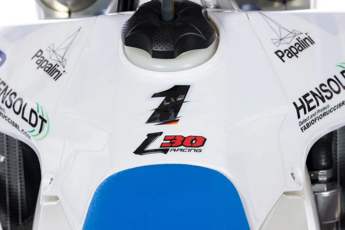 TM Racing sfoggia tre SMR 125 Replica del team ufficiale. Viva il 2 tempi (20)