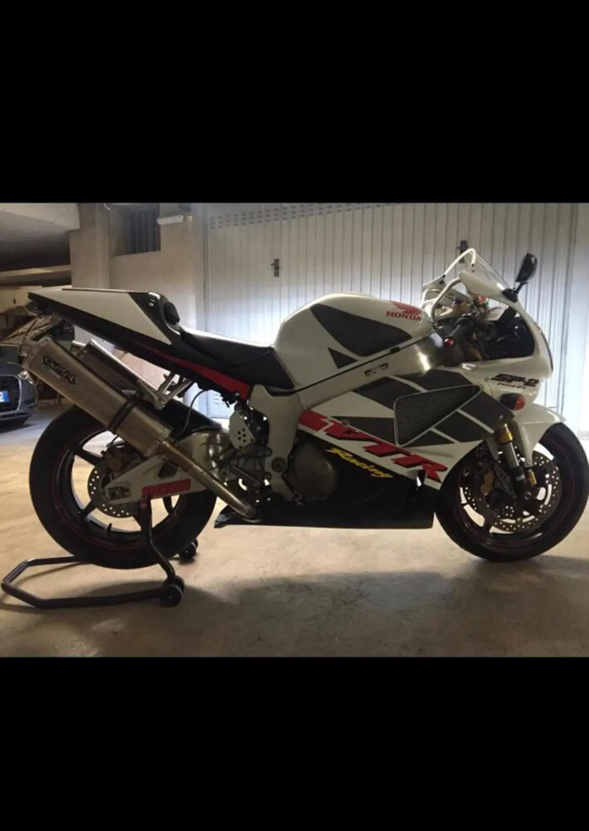 Honda VTR 1000 SP-2 (2002 - 06) (3)