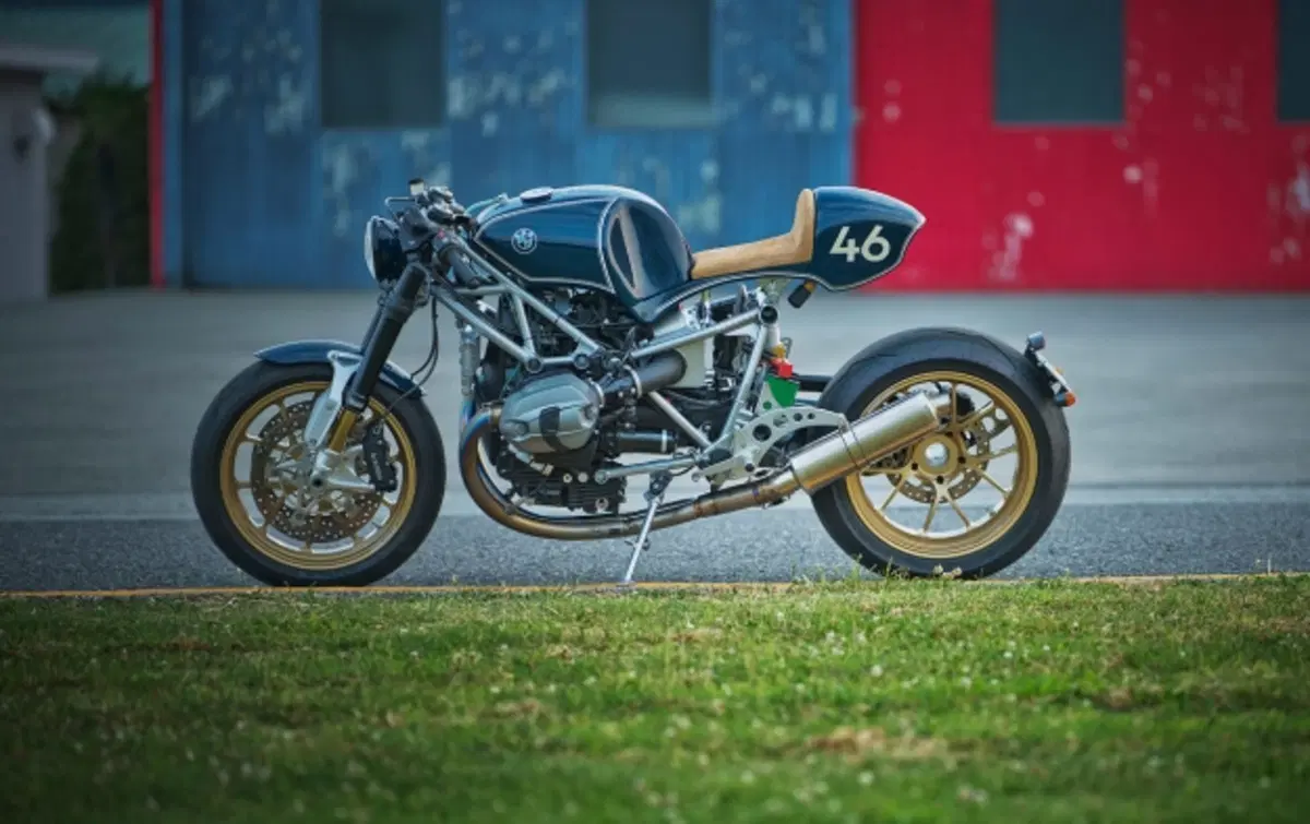 BMW R NineT custom Project: interpretazioni dal sol levante (10)