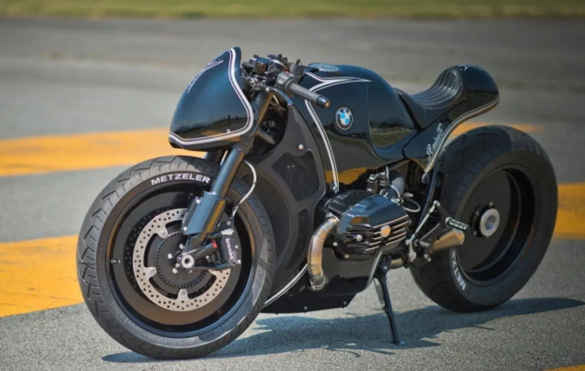 BMW R NineT custom Project: interpretazioni dal sol levante (17)