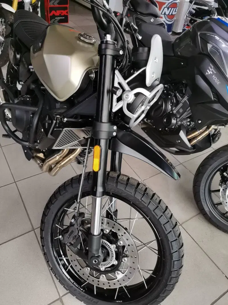 Brixton Motorcycles Crossfire 500 XC (2022 - 26) (3)
