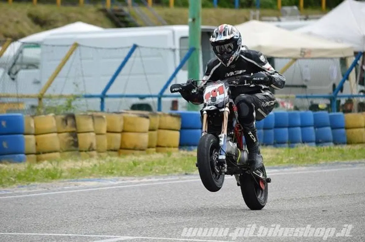 AMR Pit Bike (6)