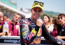 MotoGP 2022. GP di Olanda ad Assen, in Moto2 vince Augusto Fernandez, grandi rimonte per Ai Ogura e Celestino Vietti