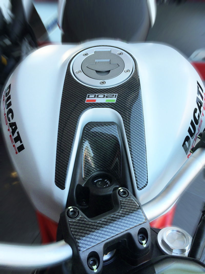 Print: kit di protezione per Ducati Monster 821 e 1200