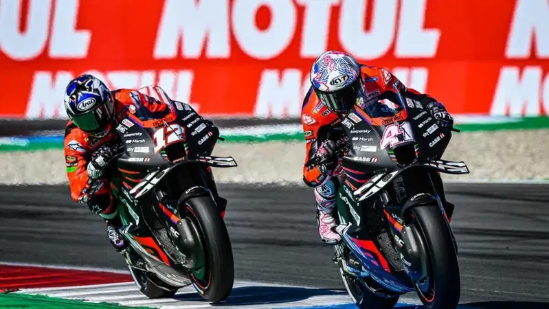 Nico Cereghini: "Aleix: ma allora i sorpassi si fanno!"