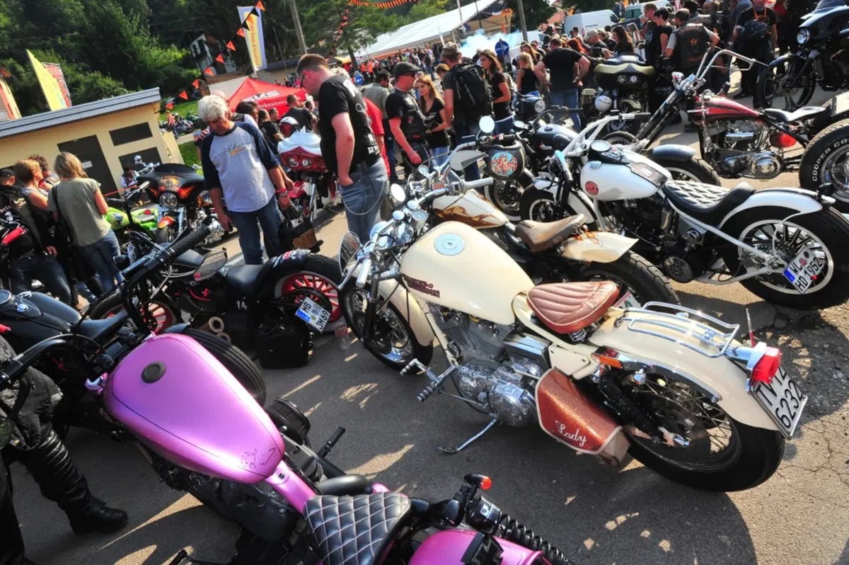 Harley Davidson: Le immagini più belle del Faaker See 2014 (23)