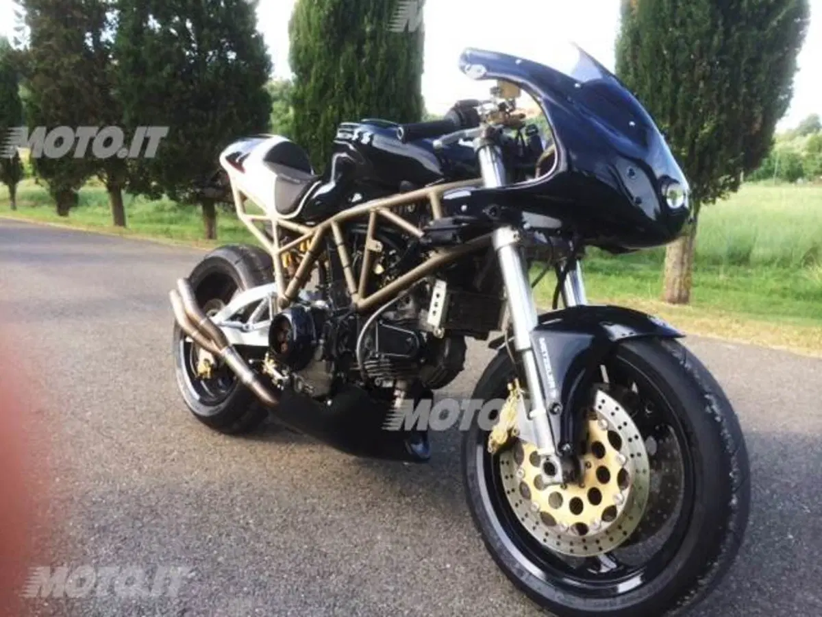 Le Strane di Moto.it: Ducati 900 SuperSport IE (4)