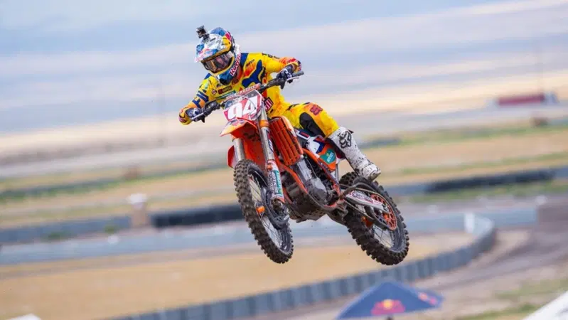 AMA Pro Motocross, stagioni vincenti per Roczen e Martin (video)