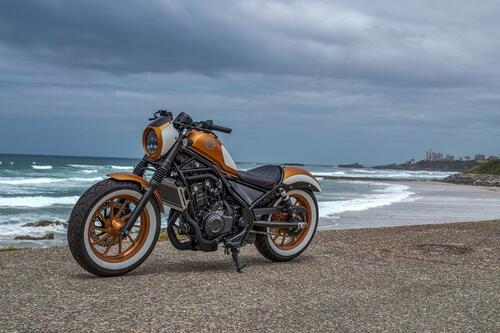 Per le special di Wheels and Waves Honda ha scelto le Rebel e a noi pare una decisione azzeccata (2)