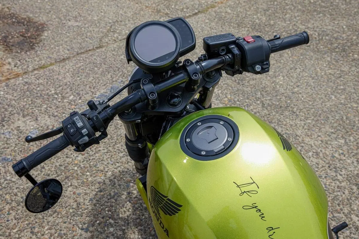 Per le special di Wheels and Waves Honda ha scelto le Rebel e a noi pare una decisione azzeccata (19)