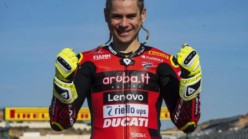 SBK 2022. La fiducia di Aruba Ducati in Alvaro Bautista