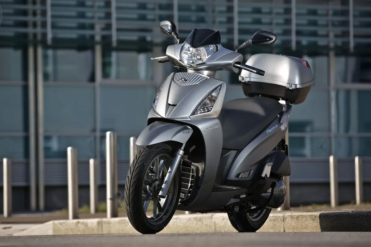 Nuovo Kymco People GTi 2015 (17)