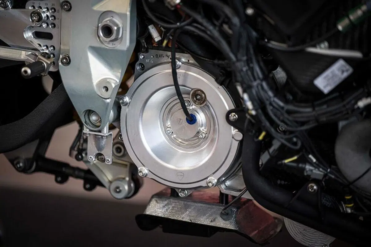 Ducati V21L MotoE: l'abbiamo vista, toccata e ve la raccontiamo in anteprima [VIDEO] (17)