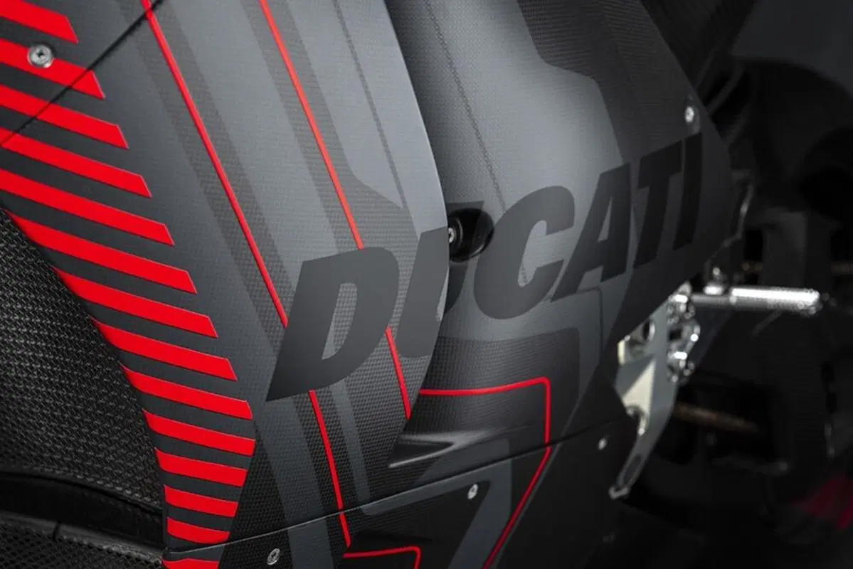 Ducati V21L MotoE: l'abbiamo vista, toccata e ve la raccontiamo in anteprima [VIDEO] (24)