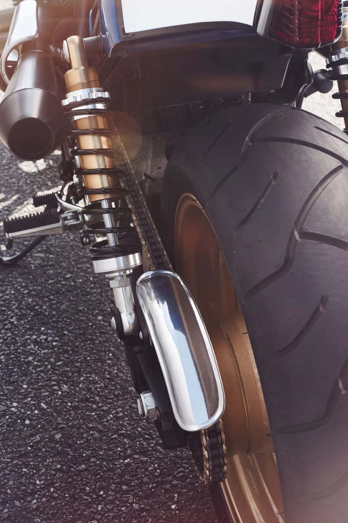  Yamaha Yard Built:  XJR1300 Rhapsody in Blue, KeinoCycles (13)