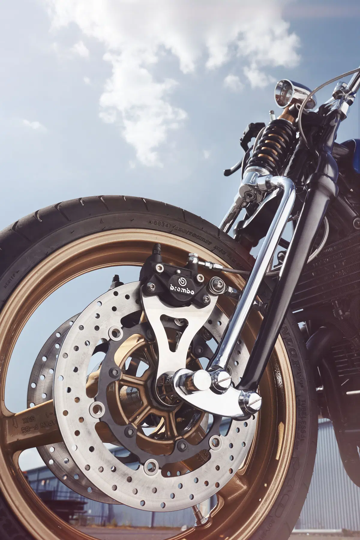  Yamaha Yard Built:  XJR1300 Rhapsody in Blue, KeinoCycles (14)