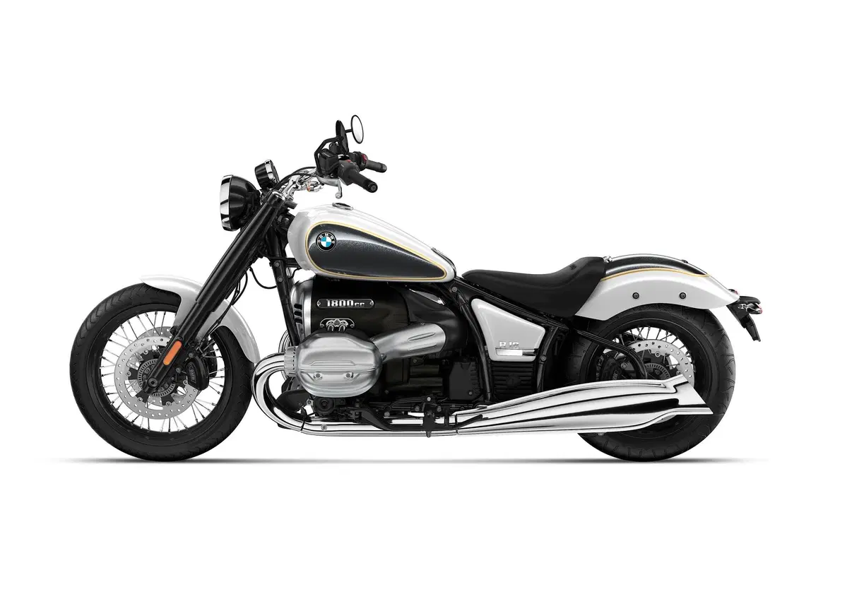 BMW, ecco tutte le moto del 2023. Ci sono novità per 25 modelli (15)
