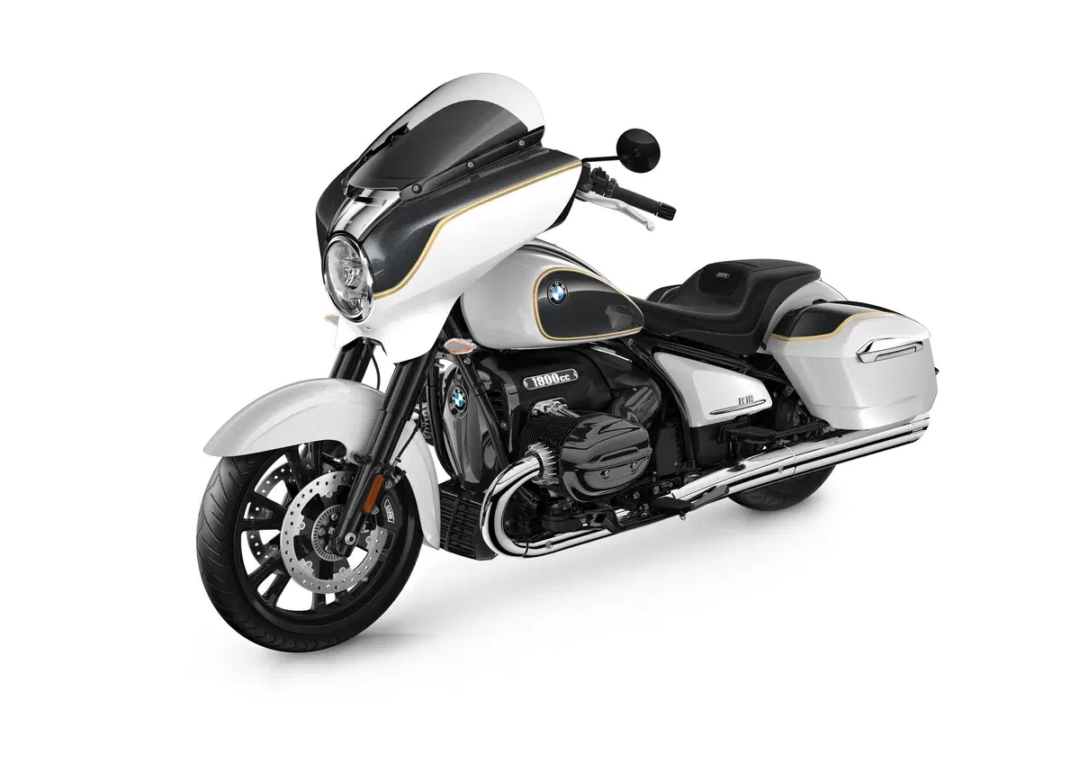 BMW, ecco tutte le moto del 2023. Ci sono novità per 25 modelli (17)