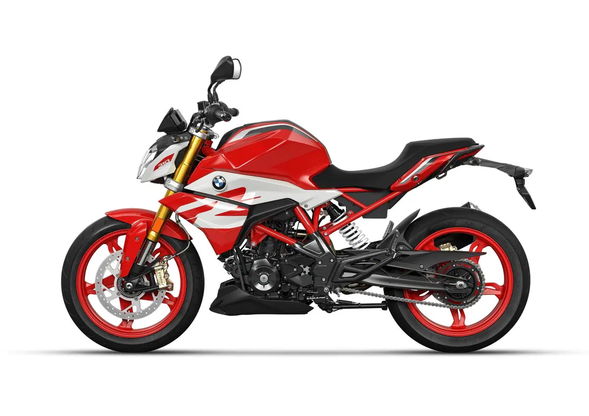 BMW, ecco tutte le moto del 2023. Ci sono novità per 25 modelli (56)