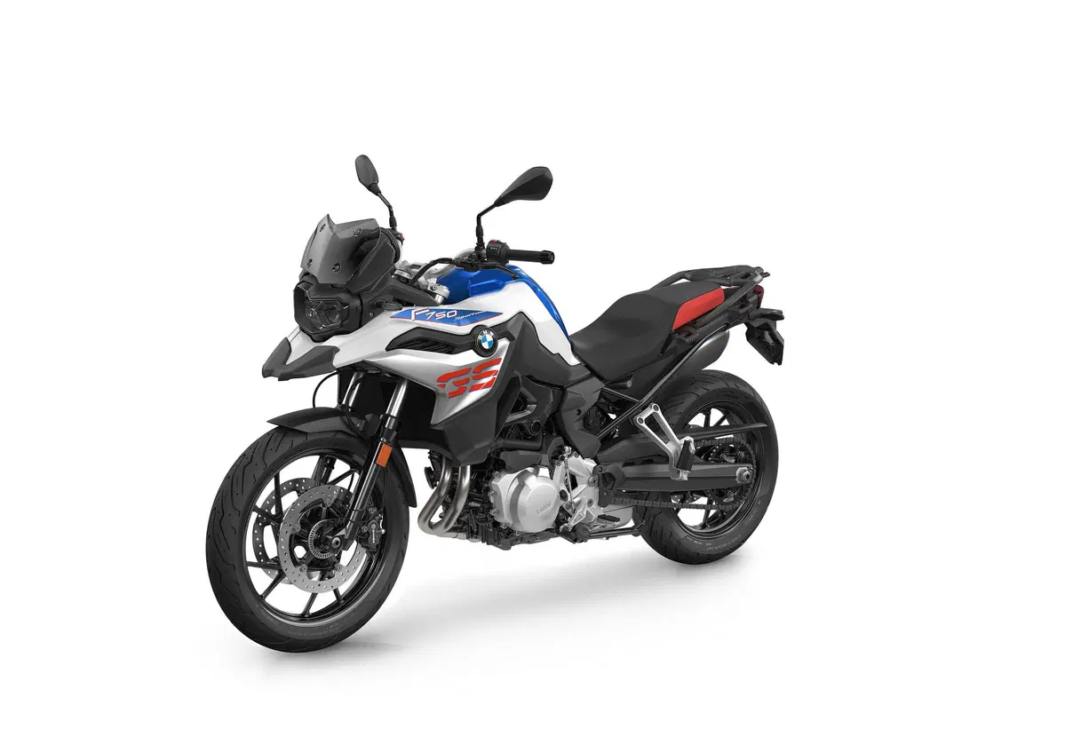 BMW, ecco tutte le moto del 2023. Ci sono novità per 25 modelli (61)