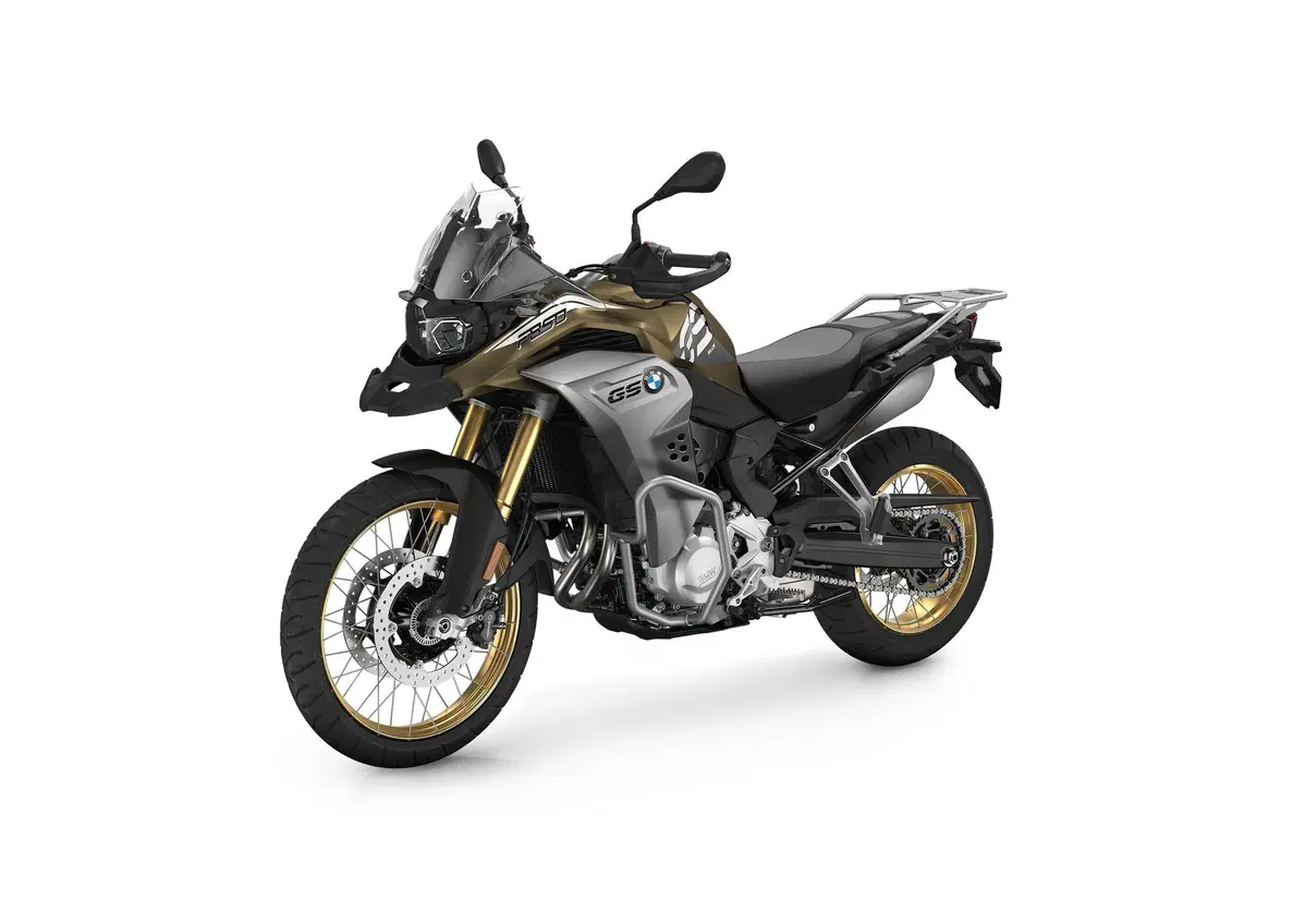 BMW, ecco tutte le moto del 2023. Ci sono novità per 25 modelli (64)
