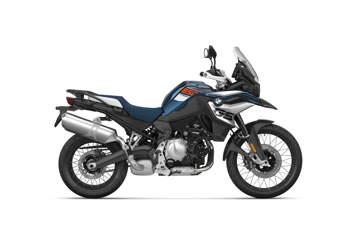 BMW, ecco tutte le moto del 2023. Ci sono novità per 25 modelli (67)