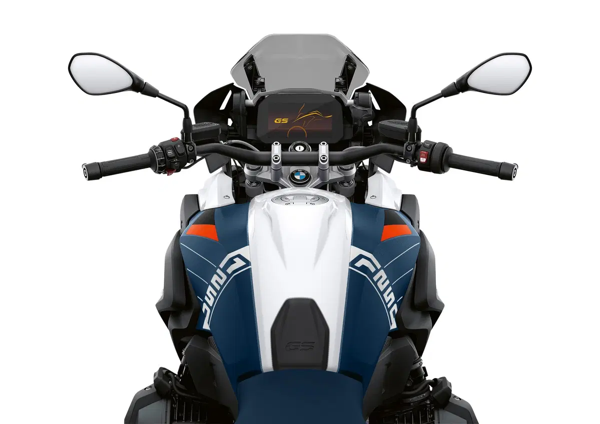 BMW, ecco tutte le moto del 2023. Ci sono novità per 25 modelli (71)