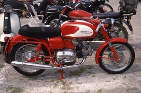 Aermacchi Ala Verde 5V