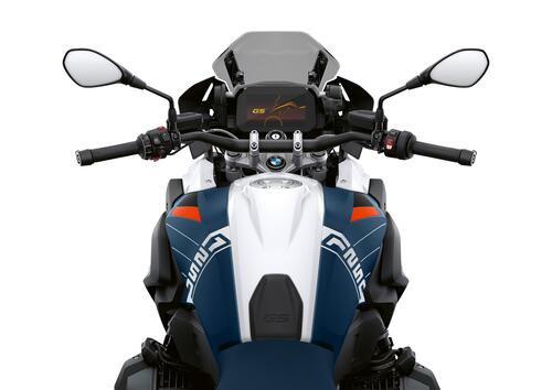 Le BMW maxi enduro, crossover e roadster per il 2023 (4)