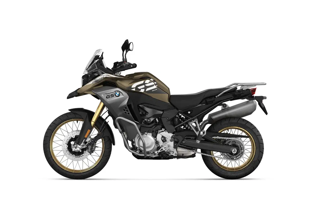Le BMW maxi enduro, crossover e roadster per il 2023 (14)