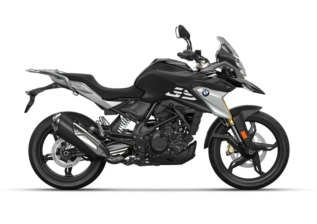 Le BMW maxi enduro, crossover e roadster per il 2023 (32)