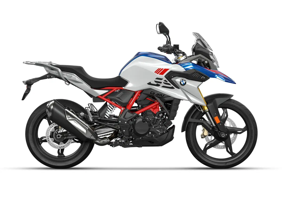 Le BMW maxi enduro, crossover e roadster per il 2023 (34)