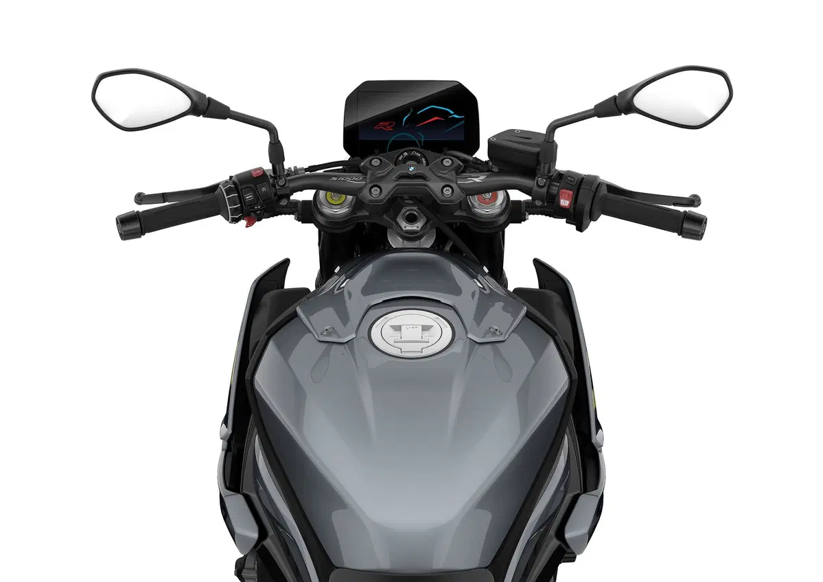 Le BMW maxi enduro, crossover e roadster per il 2023 (48)