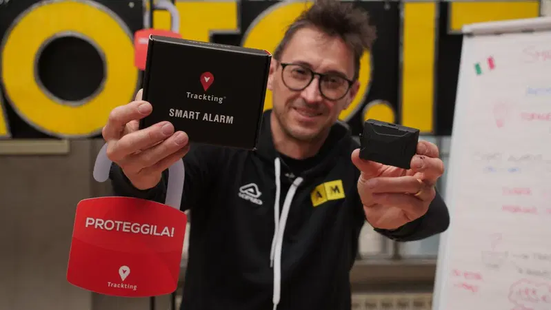 Smart Alarm by Trackting. L'antifurto  GPS senza canone!