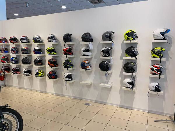 Motorstore - Concessionario moto usate e nuove a Serravalle Di Repubblica  Di San Marino, Rep. San Marino