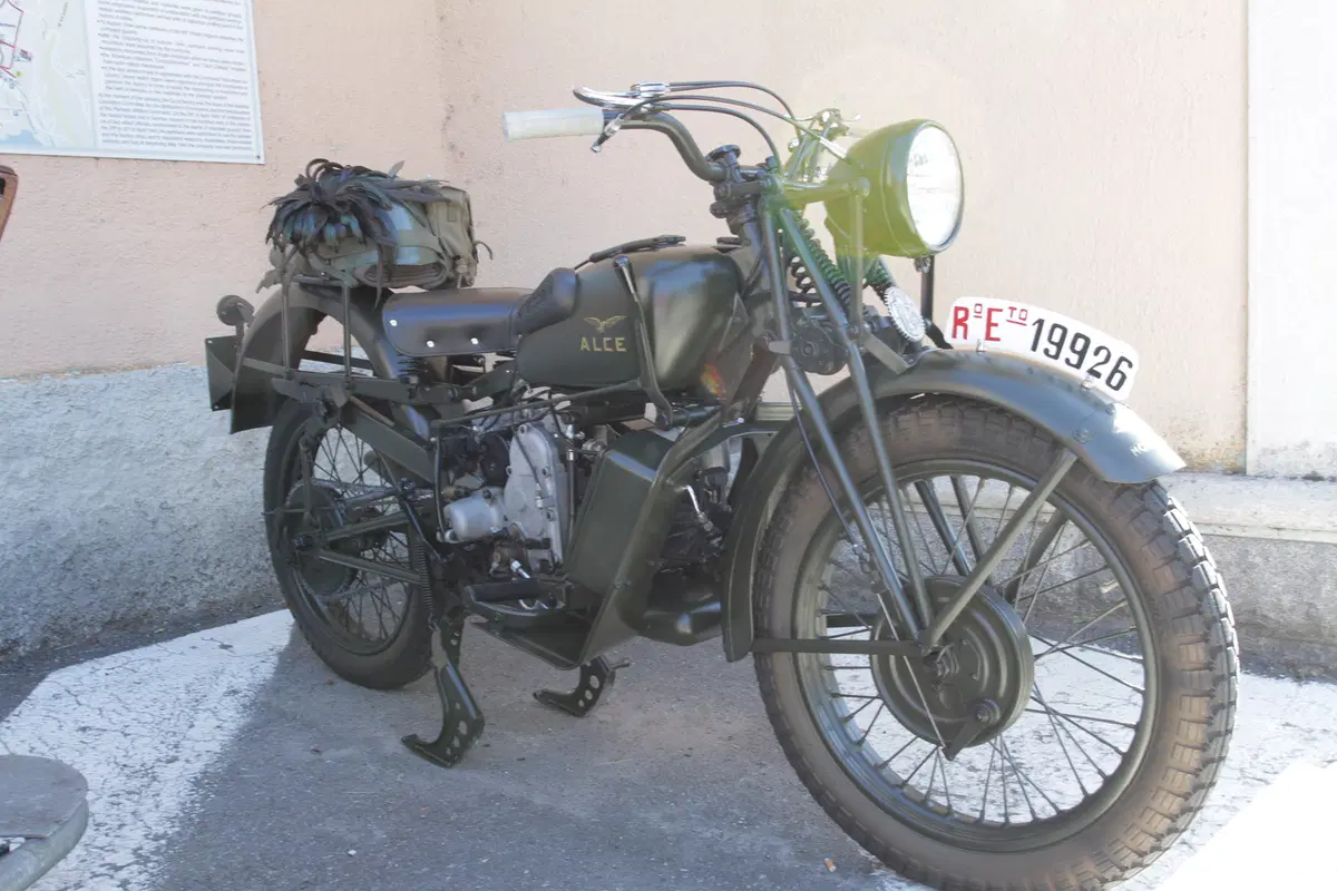 Moto Guzzi Open House: lo stabilimento di Mandello apre le porte ai suoi guzzisti (7)