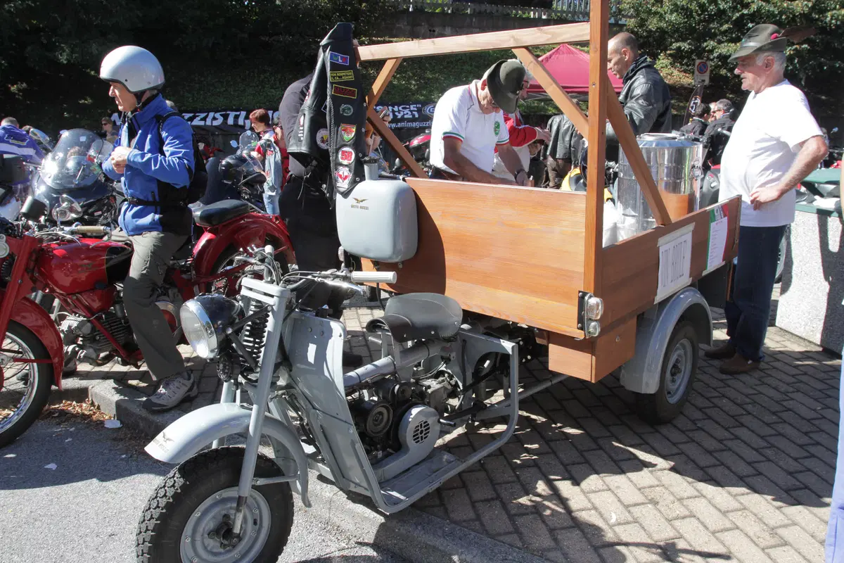 Moto Guzzi Open House: lo stabilimento di Mandello apre le porte ai suoi guzzisti (11)