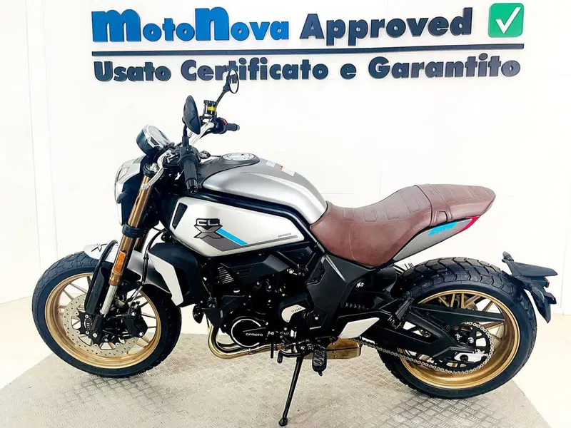 CFMOTO 700CL-X Heritage (2021 - 26) (2)