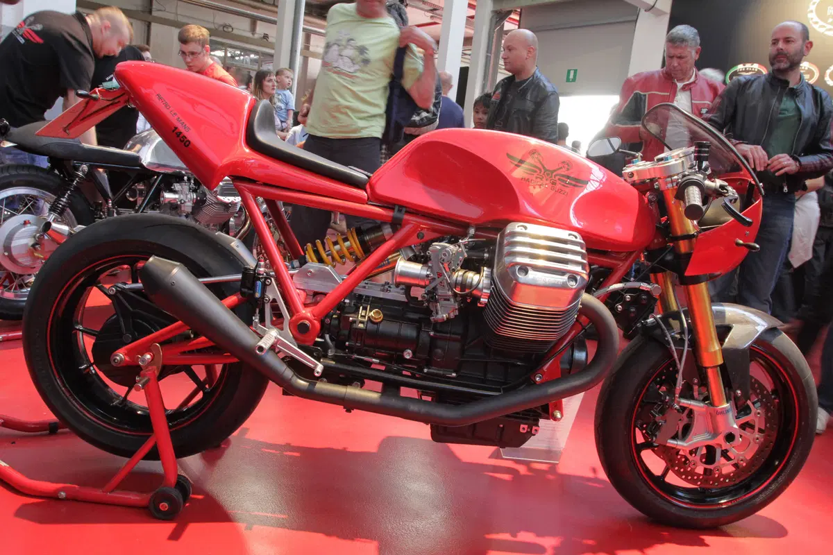 Moto Guzzi Open House: lo stabilimento di Mandello apre le porte ai suoi guzzisti (26)