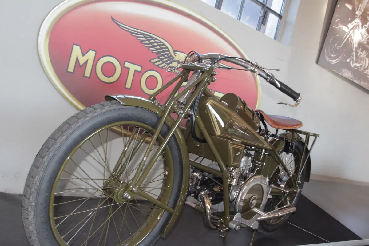 Moto Guzzi Open House: lo stabilimento di Mandello apre le porte ai suoi guzzisti (36)