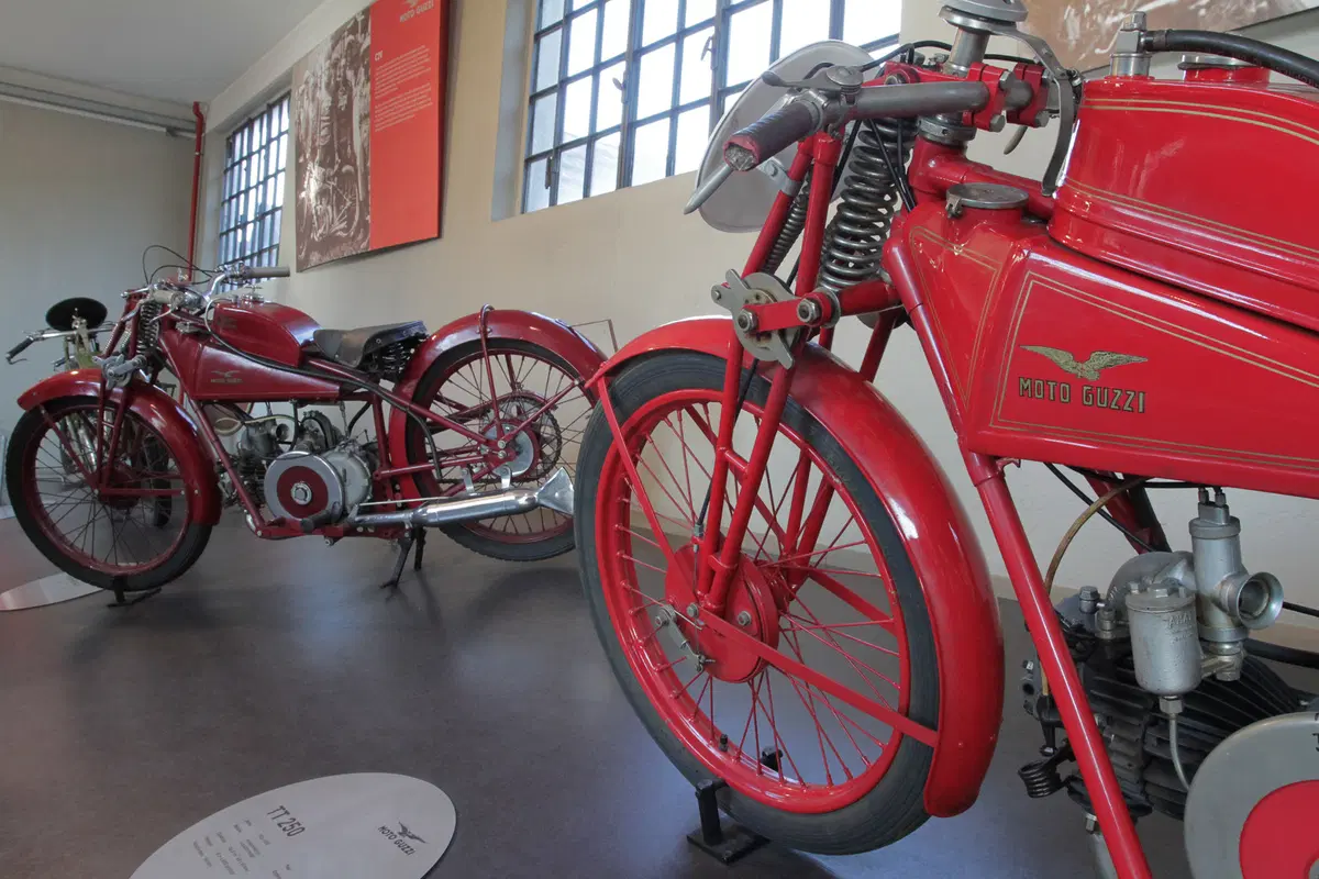 Moto Guzzi Open House: lo stabilimento di Mandello apre le porte ai suoi guzzisti (37)