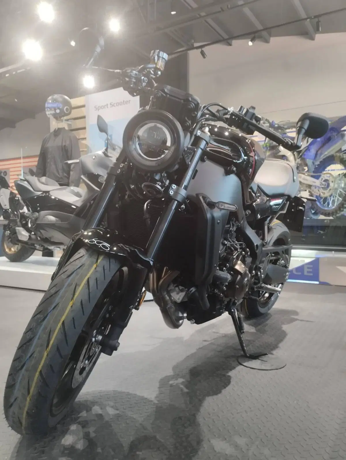 Yamaha XSR 900 (2022 - 24) (2)