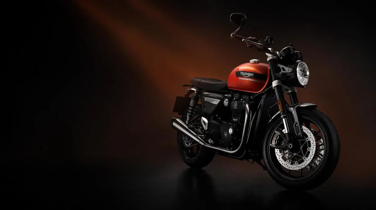 Triumph Speed Twin 1200 (10)
